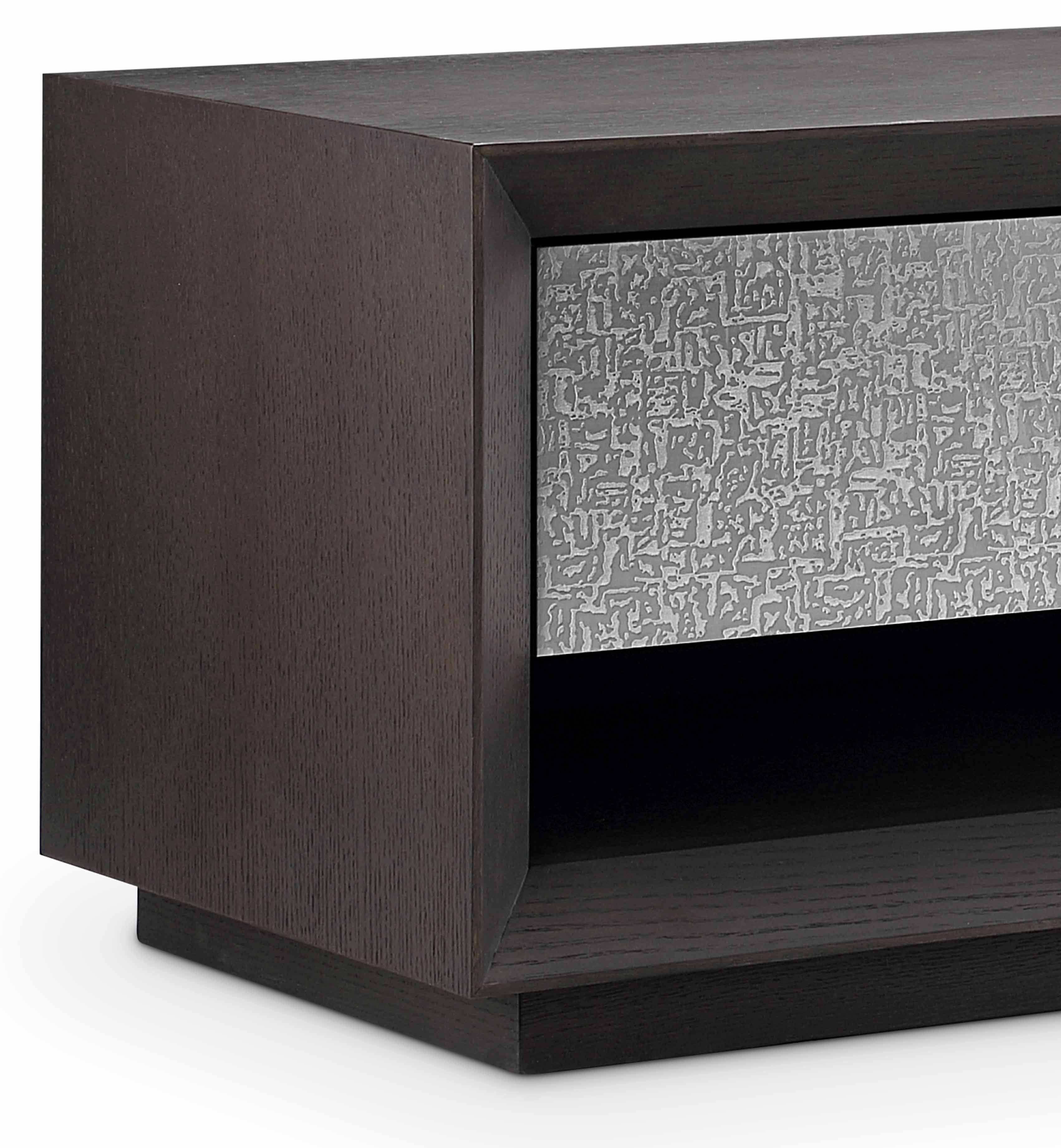 DE19 TV CABINET